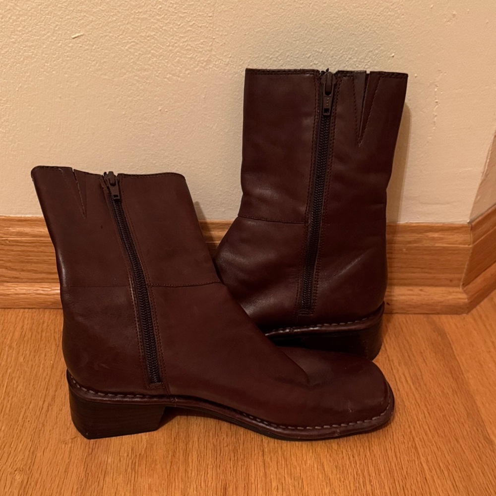 Bandolino Dark Brown Ankle Boots